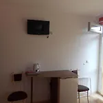 בית הארחה Nedelchevi 3*