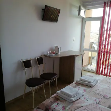 Nedelchevi プリモルスコ