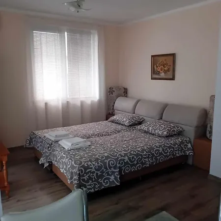 Nedelchevi Gasthof Primorsko