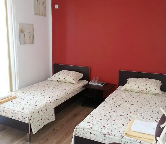 Guest house Nedelchevi 3*