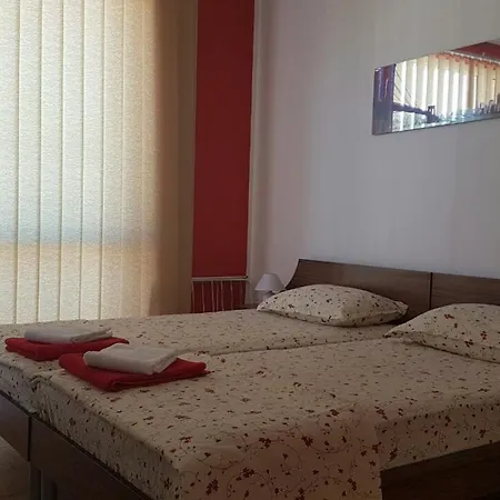 Nedelchevi Penzion *